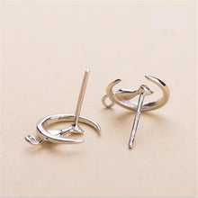 Load image into Gallery viewer, Moon Cat stud earrings in silver

