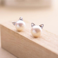 Load image into Gallery viewer, Pearl &amp; Cat Ear Earrings in silver
