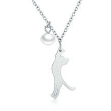 Load image into Gallery viewer, Pearl Kitty Necklace
