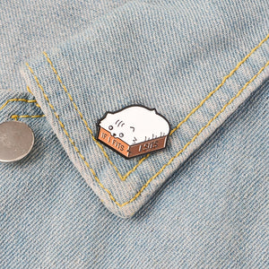 Cat in a box brooch/pin