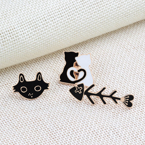 Black and Gold Cat Face Brooch/Pin
