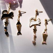 Load image into Gallery viewer, Black &amp; White Cat &amp; Fish Earrings Pierced

