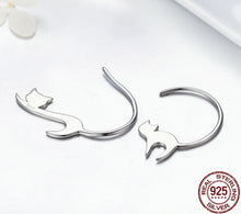 Load image into Gallery viewer, Sterling Silver 925 Cat Drop Earrings

