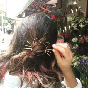Meow Cat Hairpin in Gold