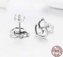 Load image into Gallery viewer, Sterling Silver 925 Cute Cat Small Earrings
