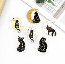 Load image into Gallery viewer, Yellow Moon Cat Black Cat Brooch
