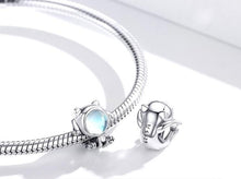 Load image into Gallery viewer, Sterling Silver Cartoon Cat Charm for Bracelet
