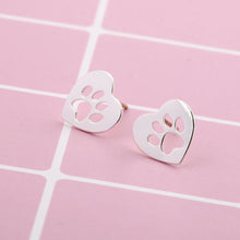 Load image into Gallery viewer, Silver Paw in Heart Stud Earrings
